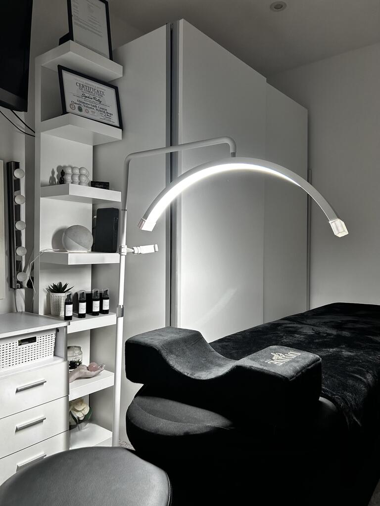 salone di bellezza luce di luna crescente