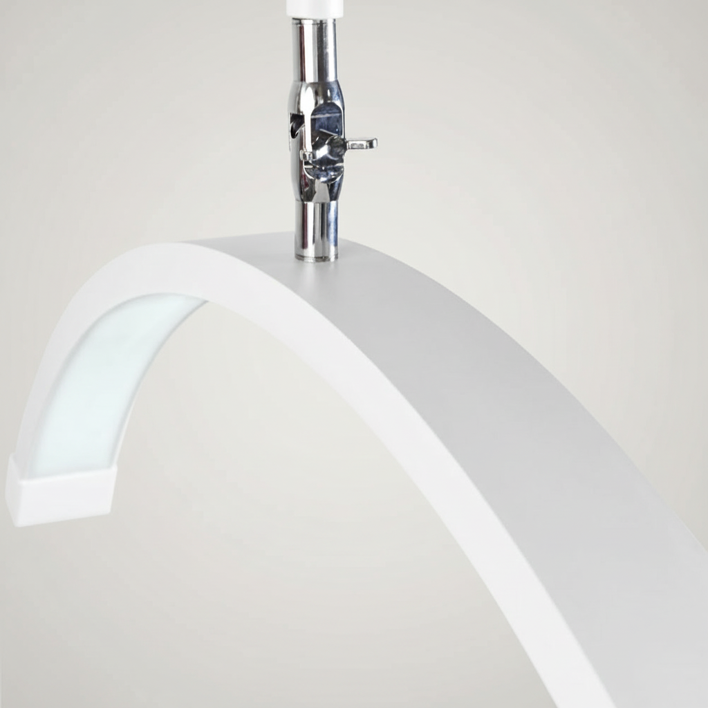 Lampada Multi-Angle Half Moon - Luce LED professionale per la bellezza 28” | RJ Moon Pro X