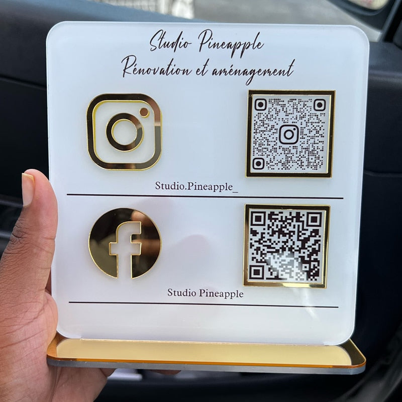 Insegna personalizzata per social media - Versione con doppio codice QR e icona