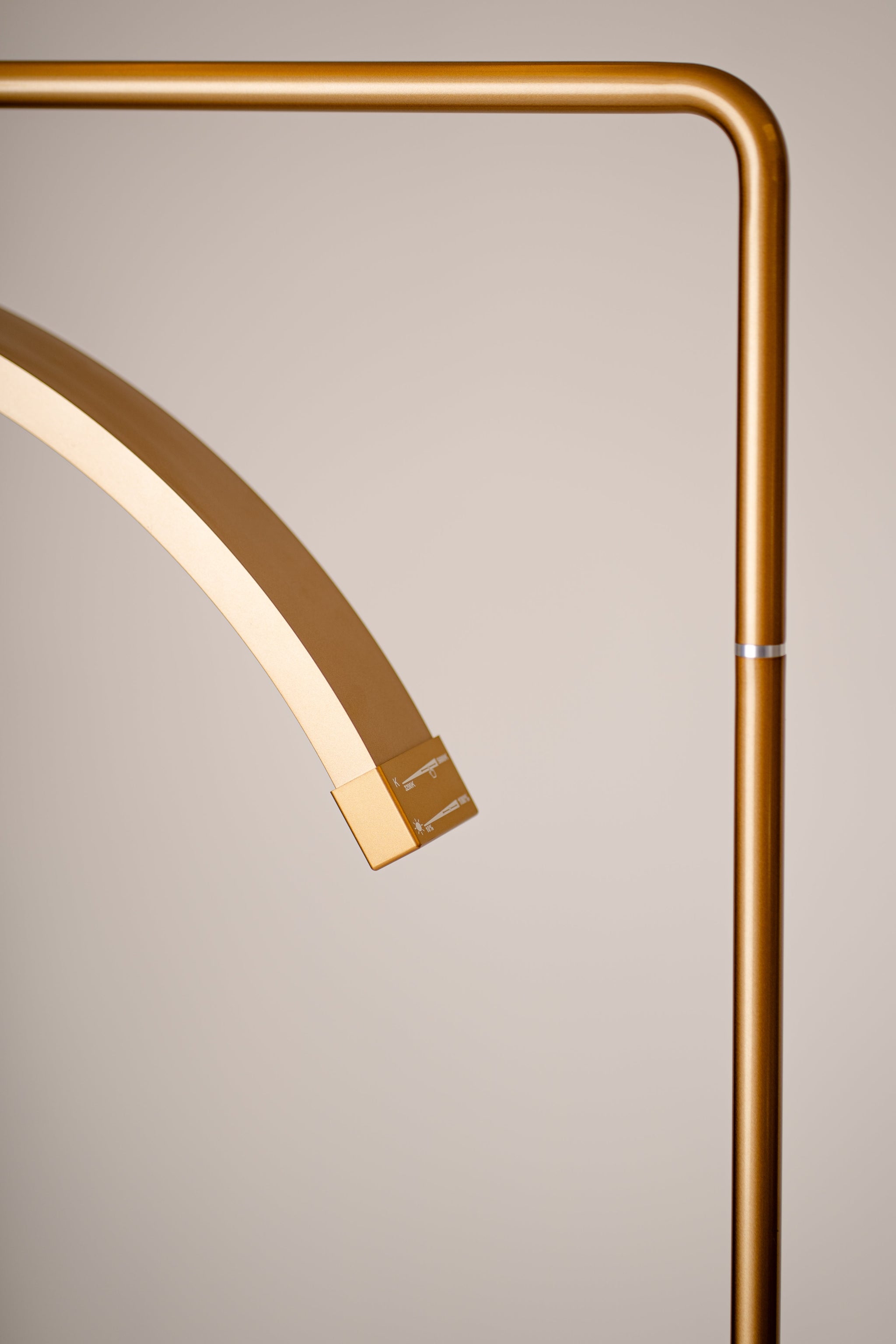 Bellezza Luce della Luna Oro