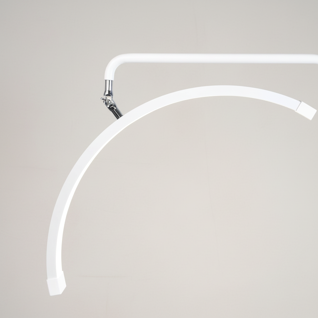 Lampada Multi-Angle Half Moon - Luce LED professionale per la bellezza 28” | RJ Moon Pro X